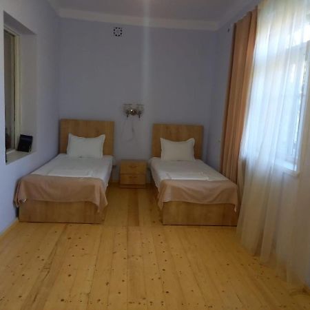 Selina Guest House Byurakan Екстериор снимка