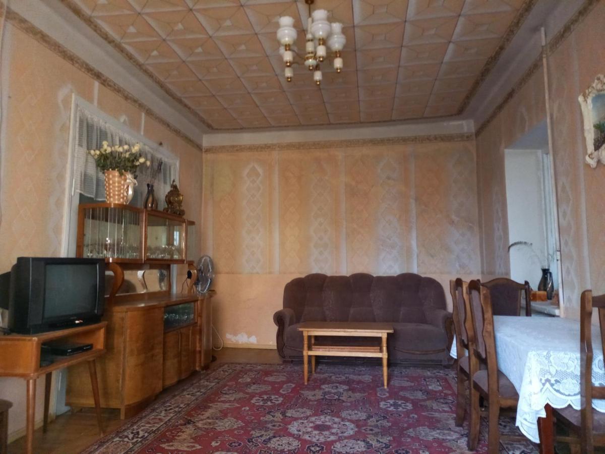 Selina Guest House Byurakan Екстериор снимка