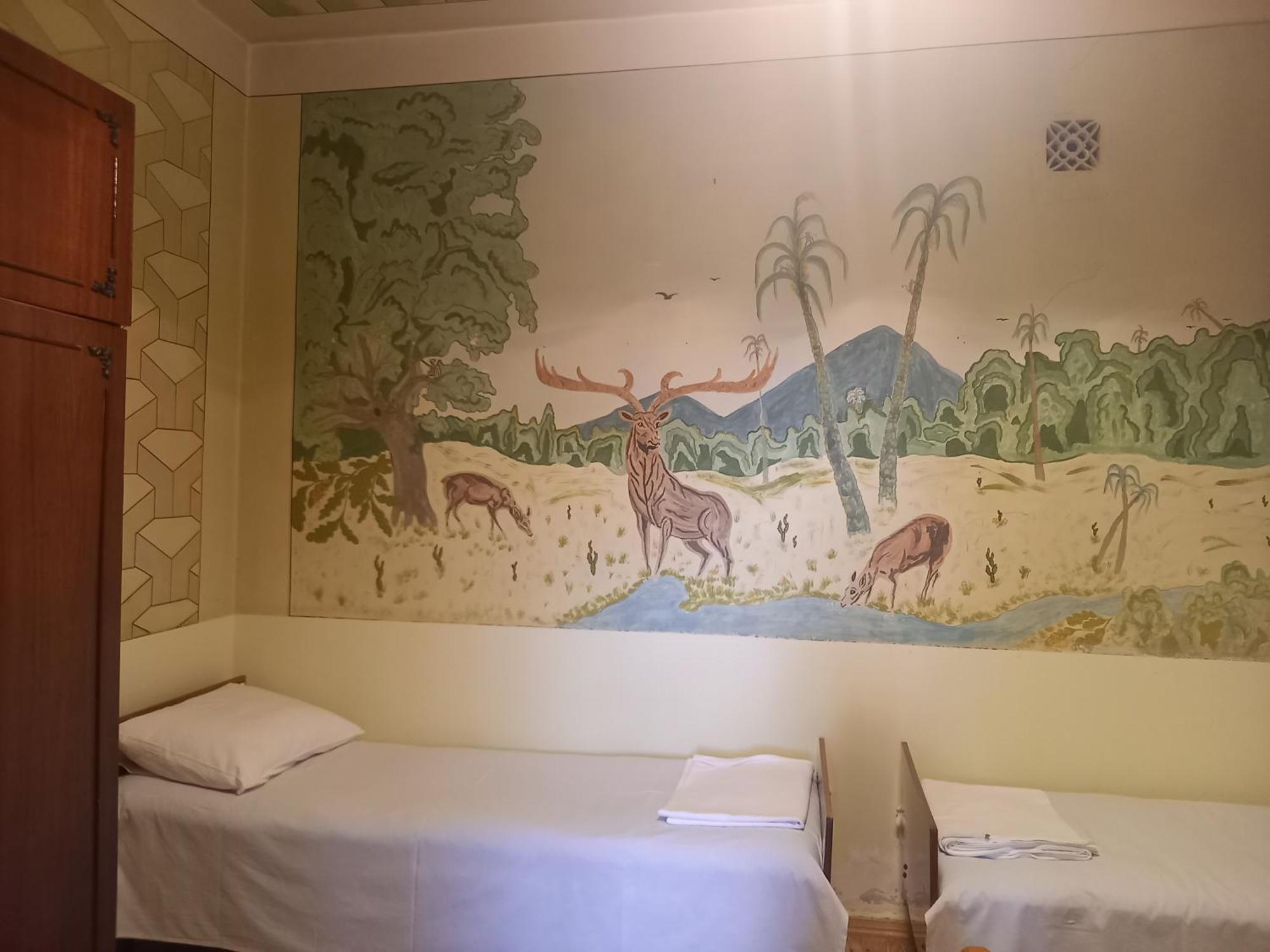 Selina Guest House Byurakan Екстериор снимка